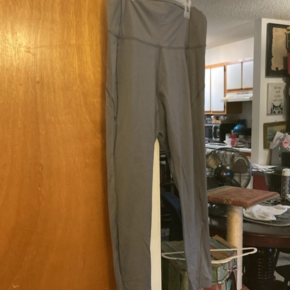 Athletic Leggings Gray IO Core Women's 2 XL - Picture 2 of 6